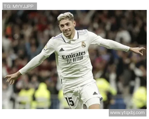 以巴尔韦德为核心构建新时代中场体系探索及其对球队整体战术的影响